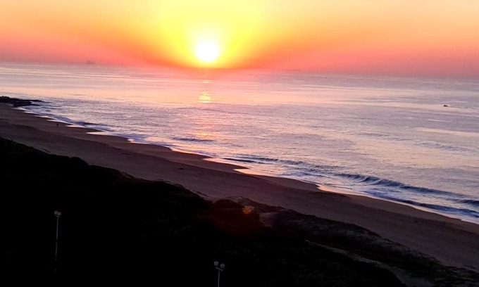 Kingsborough Apartment | Seaview Apartment Amanzimtoti