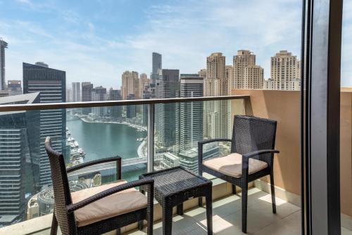 Dubai Marina Apartment | Seaview & Marina View Studio