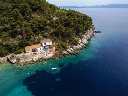 Gdinj House | Secluded fisherman's cottage Cove Skozanje, Hvar - 4009