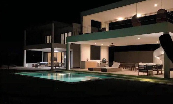 Cerritos Villa | Secluded Villa: Pool, Fire-pit, 5min to the beach!