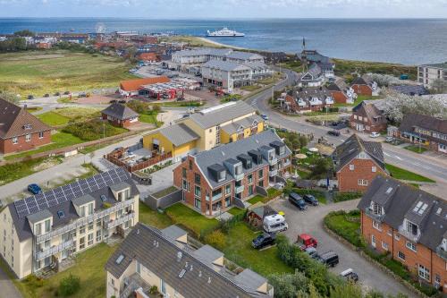 List Apartment | Seekristall