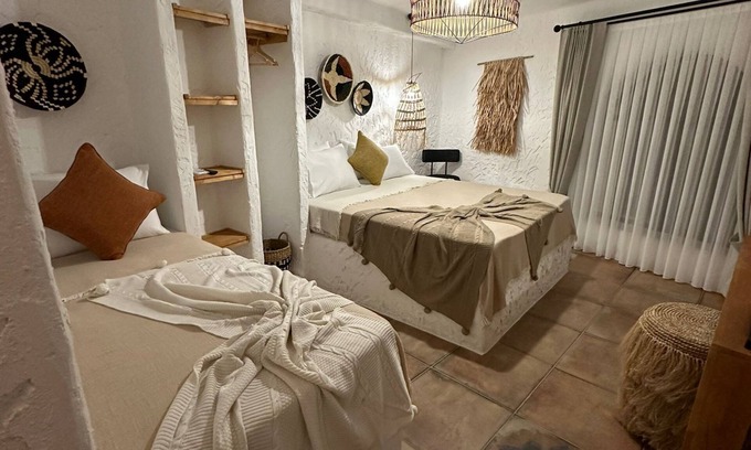 Ayvalik House | SelkA Pansiyon