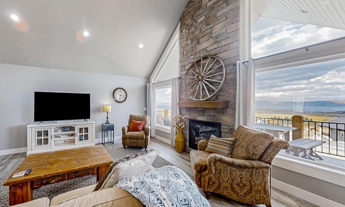 Sweetwater House | Serenity