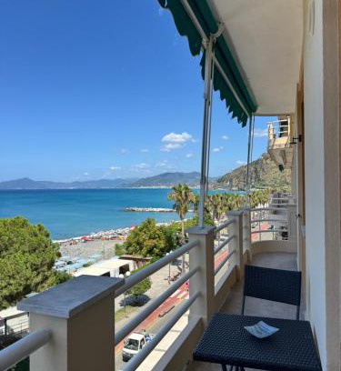 Sestri Levante Apartment | Sestri sul mare appartamento Enrico