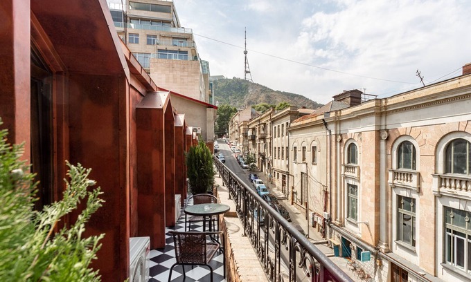 mtatsminda Apartment | Shota Rustaveli Aparthotel