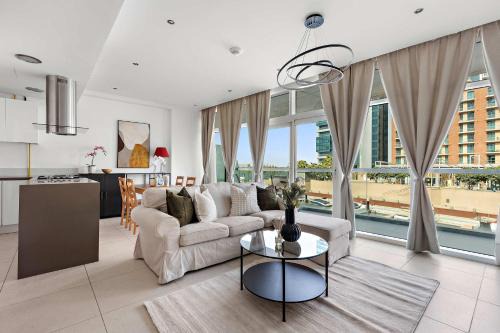 Al Bandar Apartment | Silkhaus Chic 1BDR at Al Bandar in Al Naseem A