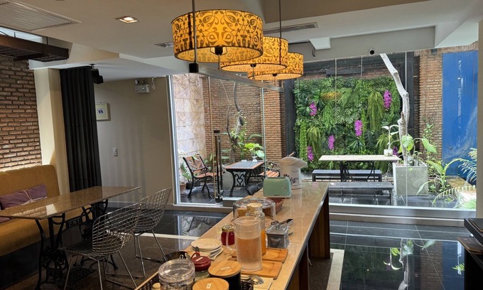 Silom Apartment | Silom convent garden