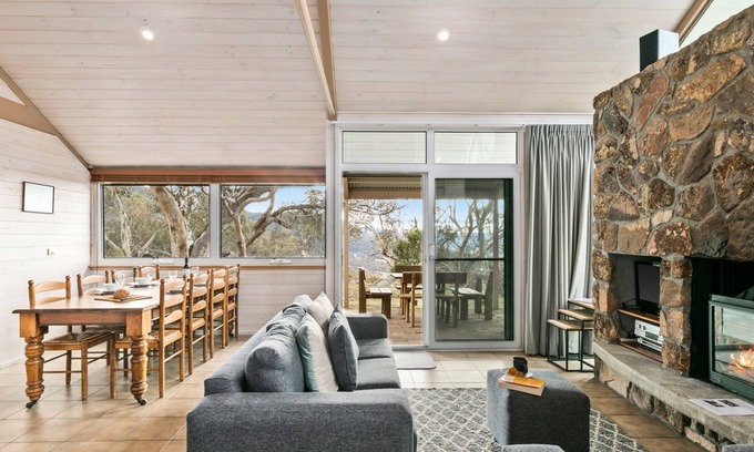 Crackenback House | Silvertop Snowy Mountains