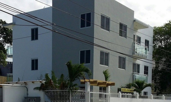 El Batey Apartment | Single room in central Sosua, top floor, guest-friendly near clubs/beach