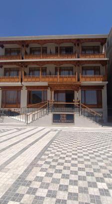 Leh Hotel | Sintik Residency