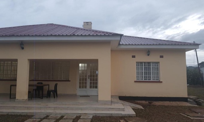 Lilongwe Bed & Breakfast | Sisia Guest House Area 14