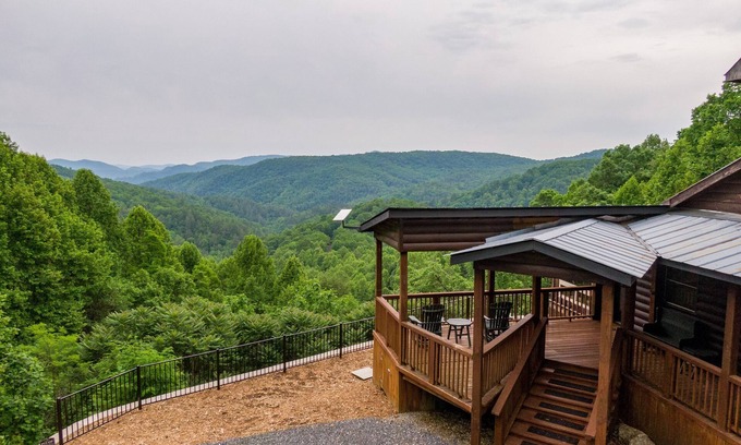 Lenoir House | Skyline Escape: Stunning Long Range Views, Hot Tub, Firepit, Lawn Games