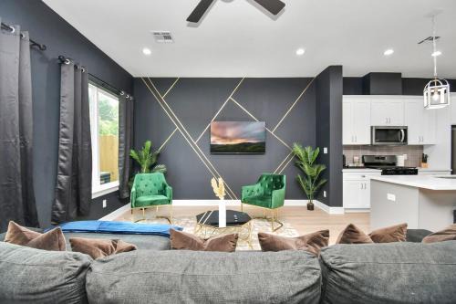 OST - South Union House | Sleeps 20 - 2 Homes - Family and Friends Fun Super house