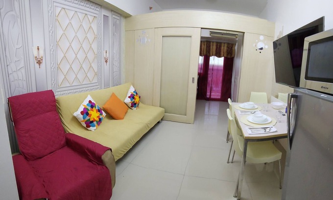 Kapitolyo Condo | SMDC Light Residences Unit has massage chair, Light Mall linked to MRT station