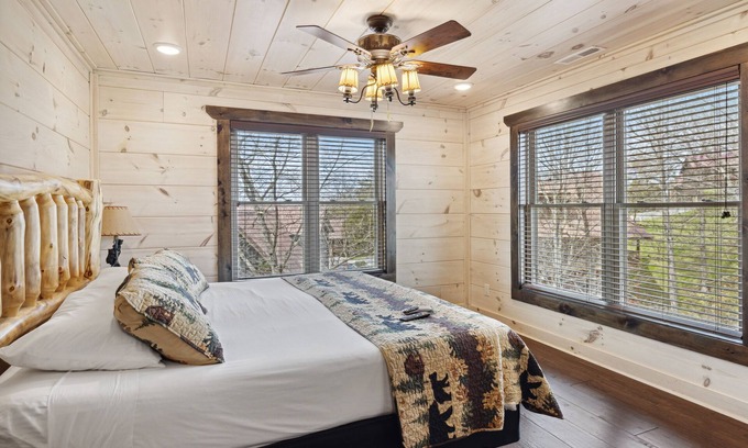 Sevierville Cabin | Smoky Mountain Chalet 3 Bedroom Home by RedAwning