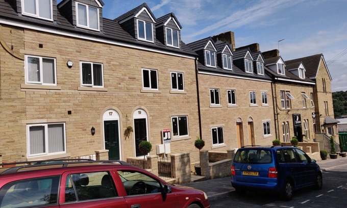 Bradford Apartment | Snooze Apartments Flat 53