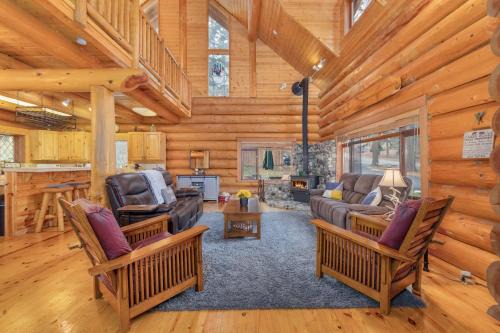 Leavenworth House | Soaring Pines Lodge by NW Comfy Cabins