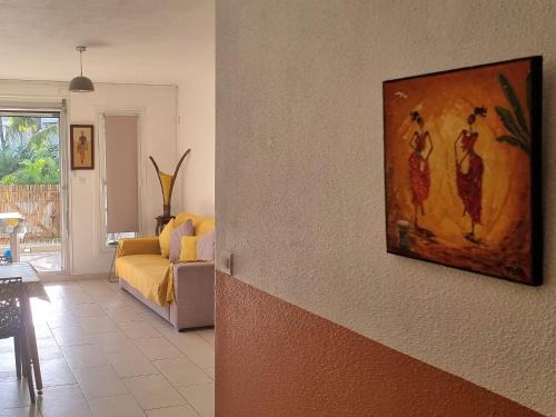 L'Ermitage-les-Bains Apartment | Soleil Appart à 3 min de la plage de l'Hermitage