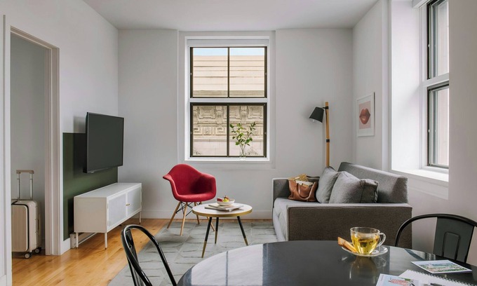 Old Montreal Apartment | Sonder by Marriott Bonvoy Le Victoria Apartments Old Montreal