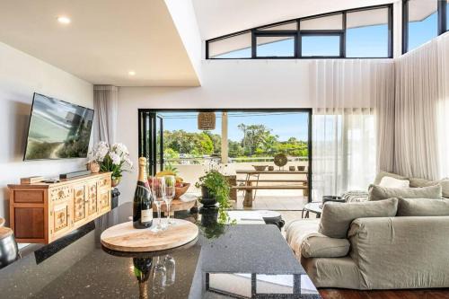 Byron Bay Apartment | Sophie's Place ReLaunch - Luxury Penthouse