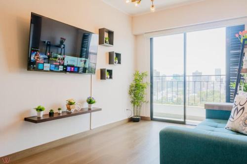 Surquillo Apartment | Sophisticated 2BR Pool in Surquillo