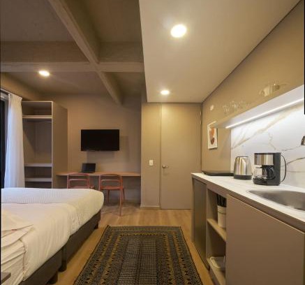Financial District Apartment | Sophisticated Bogotá Getaway - Central & Quiet