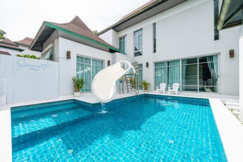 Na Chom Thian Villa | Sorrento Pool Villa Naga Jomtien Pattaya