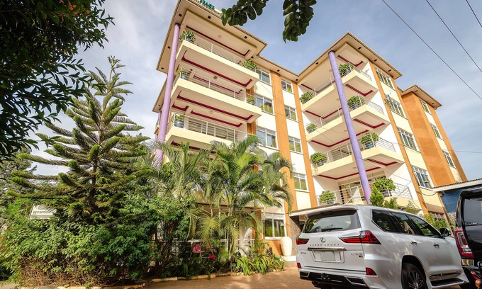 Kampala Apartment | Space Hotel Apartments & Spa