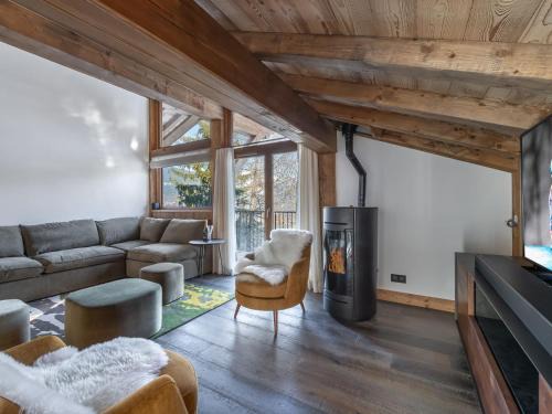Le Praz Apartment | Spacieux appartement de luxe à Courchevel, proche pistes et commerces, parking inclus - FR-1-568-7