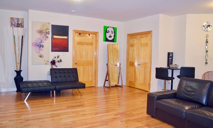 Upper Manhattan Apartment | Spacious 2 Bedroom Apartment - Minutes to NY-Presbyterian Hospital