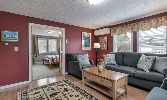 Northeast Harbor House | Spacious 4 bedroom home fast internet/walk to town!
