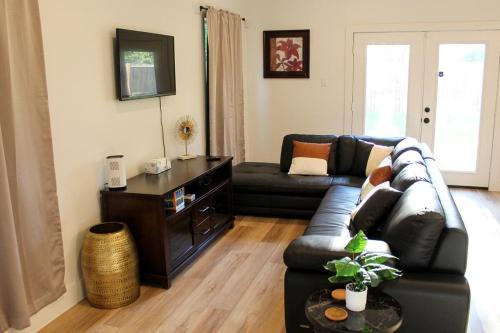 Southeast Houston House | Spacious 4BR Home Near Med Center & NRG