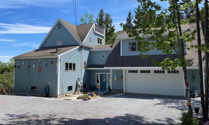Orrs Island House | Spacious 5 bedroom home just a short walk to local beach and ocean views from the upper decks!