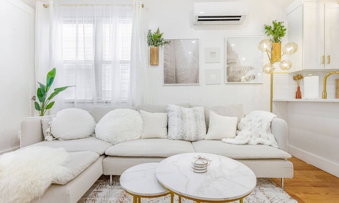 East New York House | Spacious 6BR|3 Ba | Large Groups