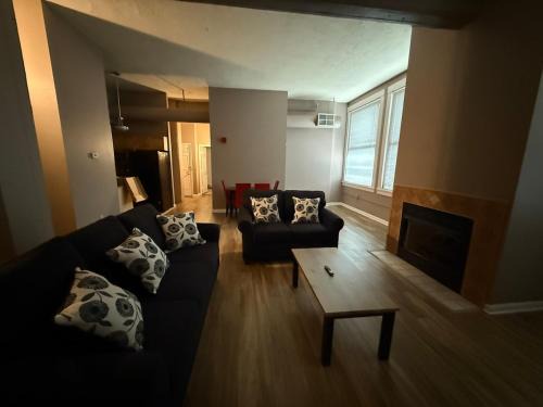 Downtown Cleveland Apartment | Spacious Downtown Cleveland By CSU AND Public Sq