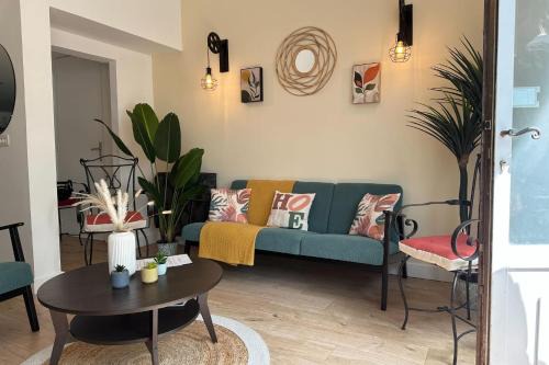 Prado - Republique Apartment | Spacious duplex near the city center of Cannes