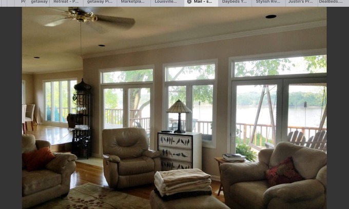 Prospect House | Spacious Louisville riverfront retreat, gorgeous fall view, Bourbon Trail.