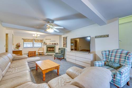 Ludlow House | Spacious Ludlow Hideaway Less Than 1 Mi to Okemo Mountain!