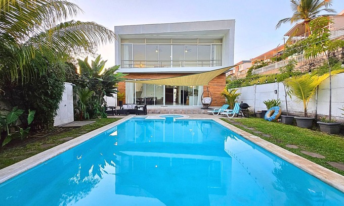 Playa San Blas House | Spacious Modern Beach Villa w/Private Pool, Jacuzzi, San Blas, Surf City