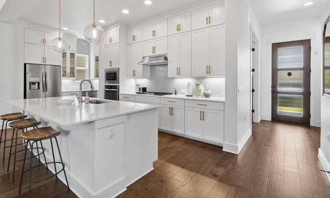Mueller House | Spacious Mueller family home