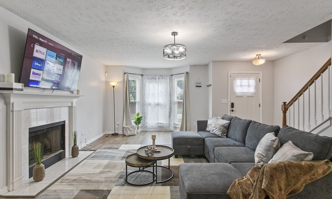Lawrenceville House | Spacious Pet-Friendly Retreat w/Screened-In Sunroom and Grill