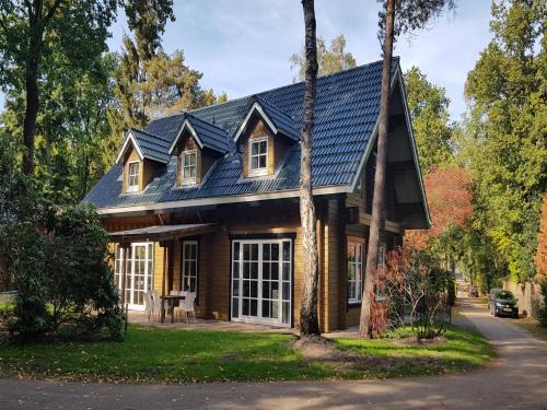 Bosgebied Hoenderloo House | Spacious Stay Near Veluwe