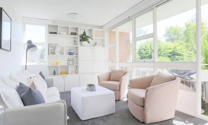 Armadale Apartment | Sparkling Apartment in Armadale