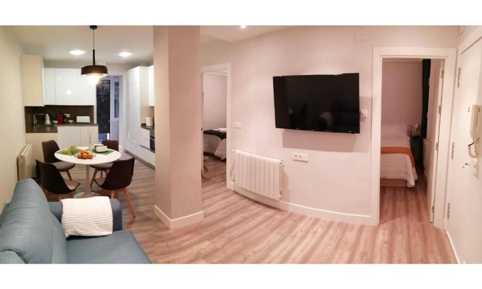 Uribarri Apartment | Special place, large patio, next to the town hall