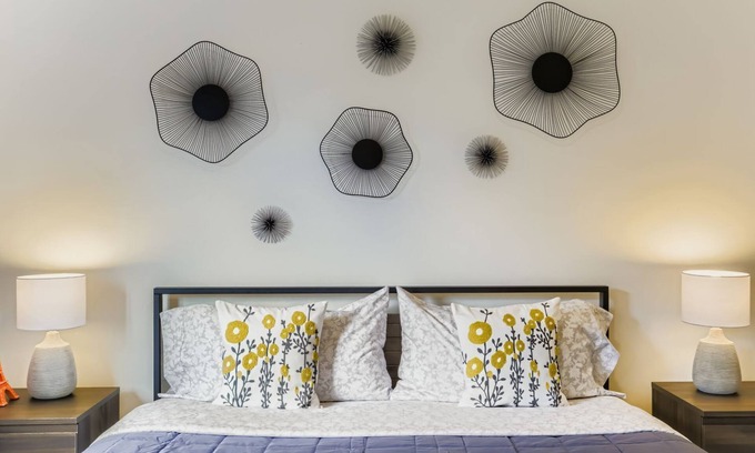 Haller Lake House | Specious 4-Bedroom house in Seattle- NearnLight Rail and UW, Free Parking