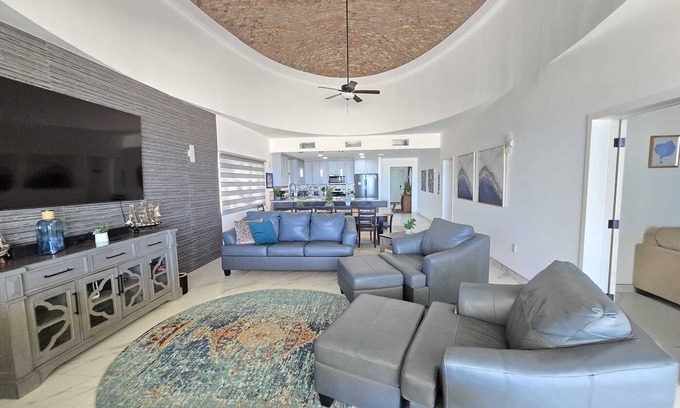 Puerto Penasco House | Spectacular Beachfront 4 bedroom Home