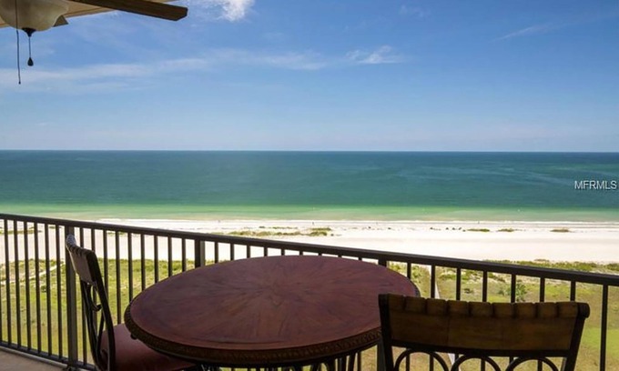 Sand Key Condo | Spectacular Gulf-Front Fully Renovated 2B/2B In Sand Key,Clearwater Beach,FL