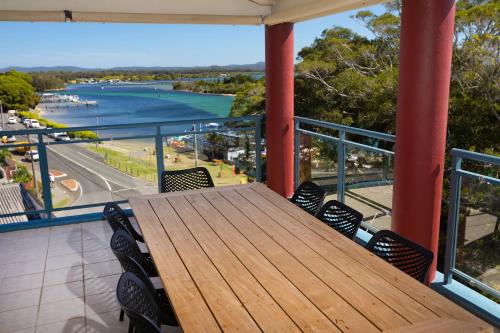 Forster Apartment | Spinnaker 402
