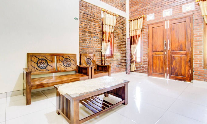 Borobudur Hotel | SPOT ON 93819 Homestay Shinta Syariah
