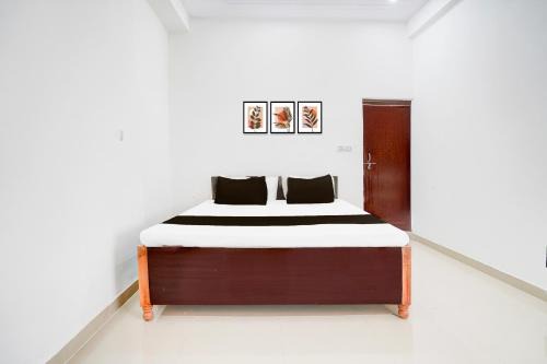 Naini Hotel | SPOT ON Hotel Vardaan